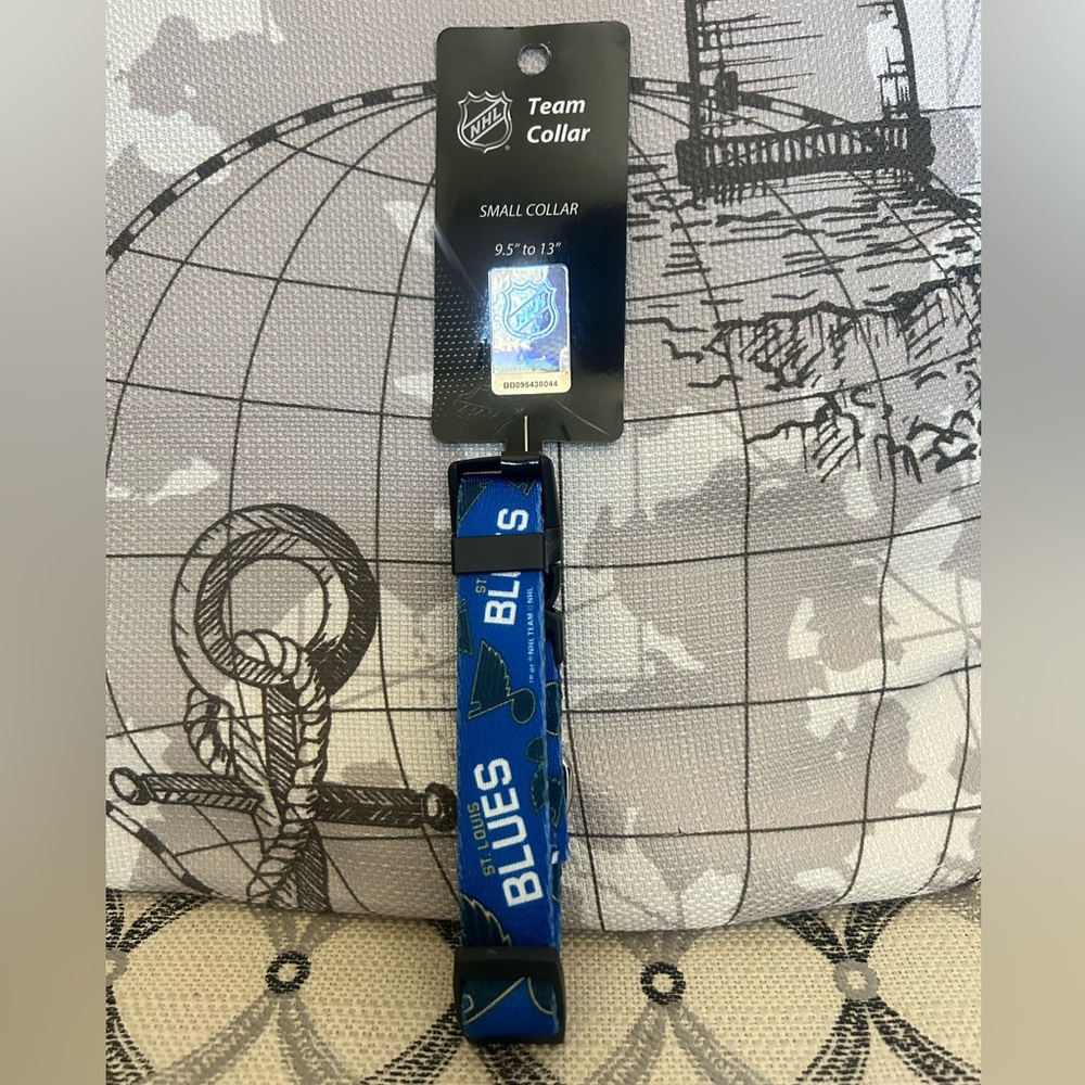 Small St. Louis Blues Team Dog Collar.